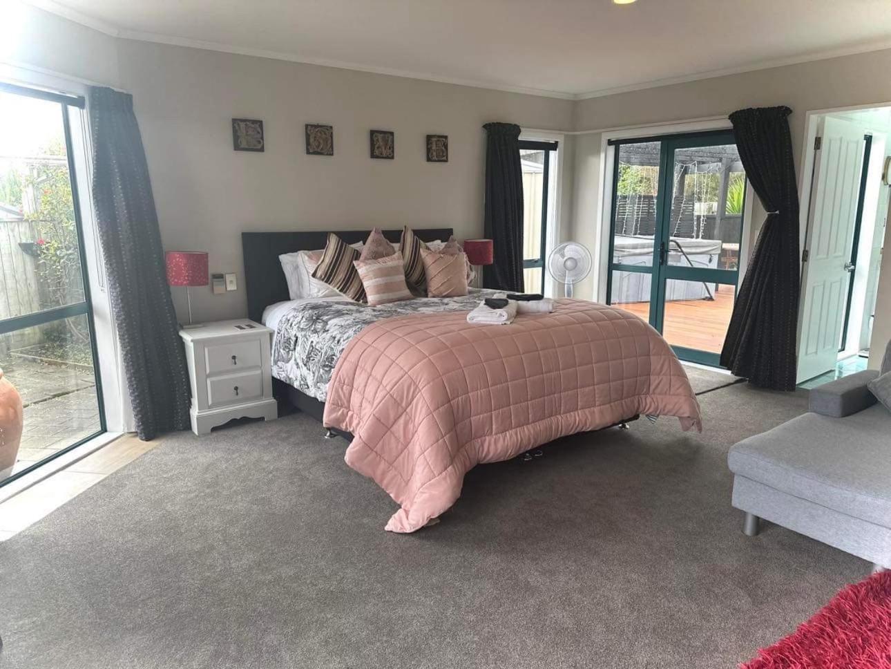 Observation Guest Suite Paraparaumu Ngoại thất bức ảnh
